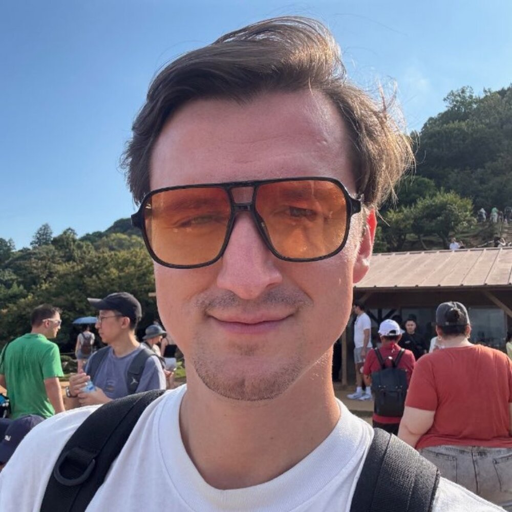 Meet your Posher, Dmitriy